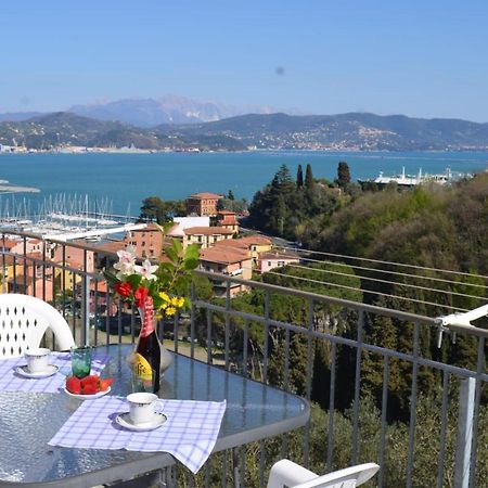 Wonderful Sea View - Terrace And Parking Lejlighed Fezzano  Eksteriør billede